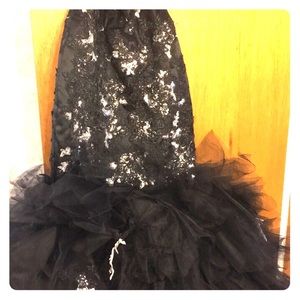 Mermaid prom dress black and silver